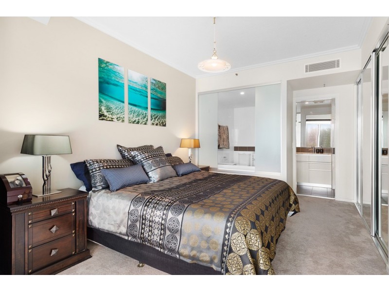 807/110 Marine Parade, Coolangatta QLD 4225