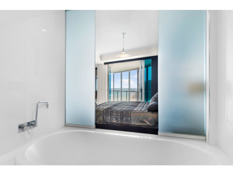 807/110 Marine Parade, Coolangatta QLD 4225