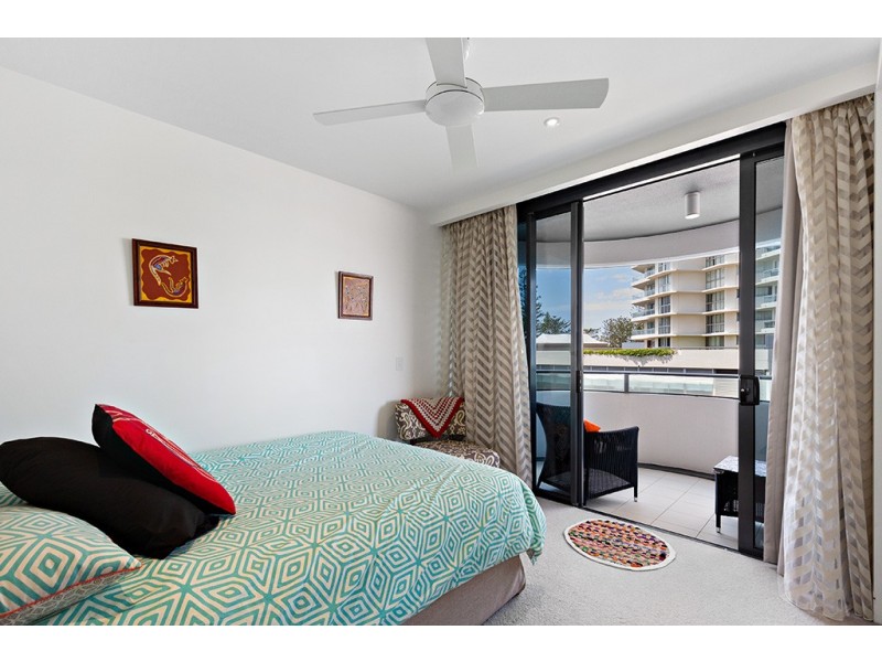302/60 Marine Parade, Coolangatta QLD 4225