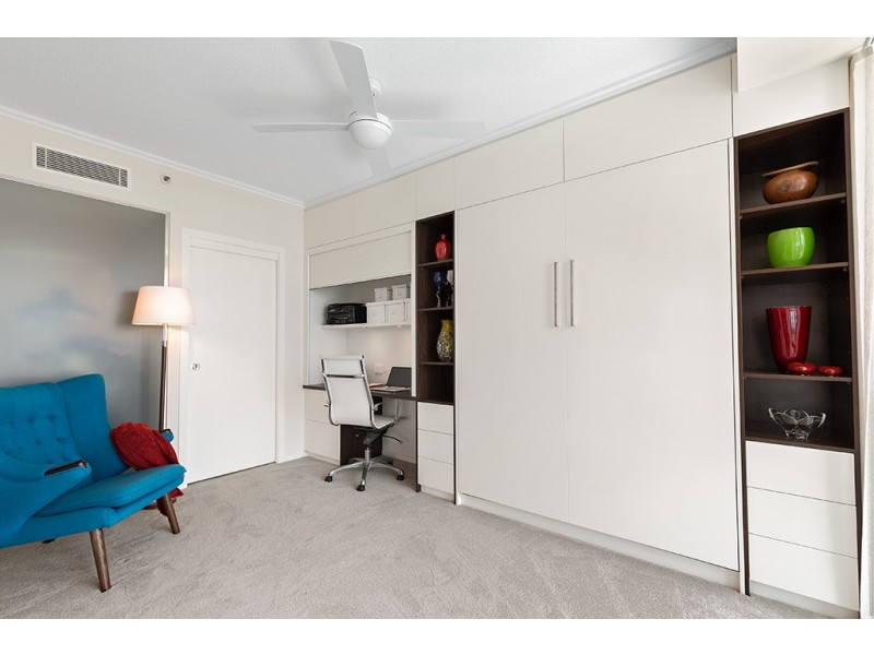 303/120 Marine Parade, Coolangatta QLD 4225