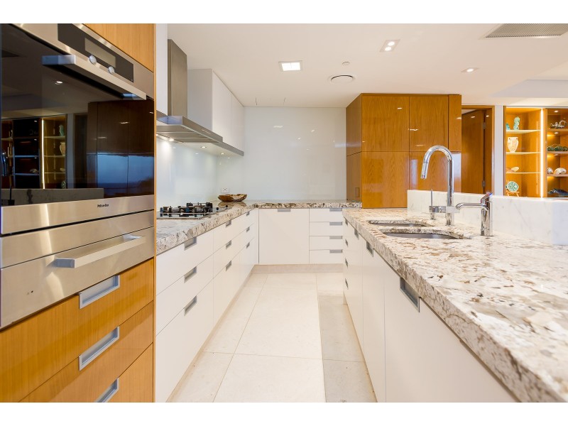 1505/110 Marine Parade, Coolangatta QLD 4225