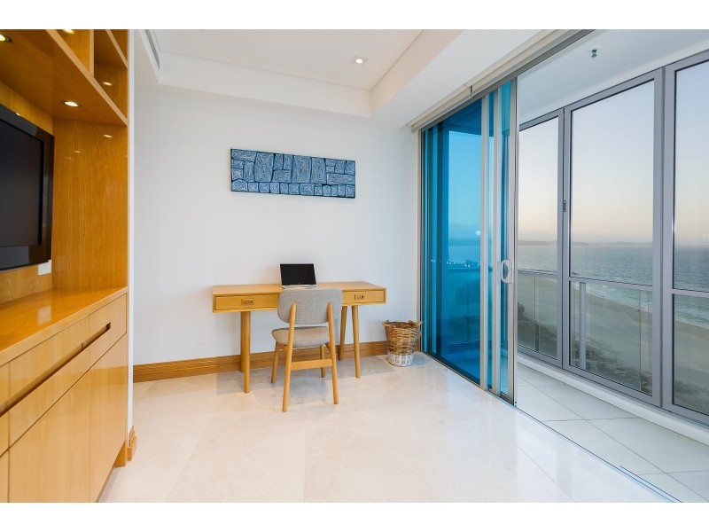 1505/110 Marine Parade, Coolangatta QLD 4225