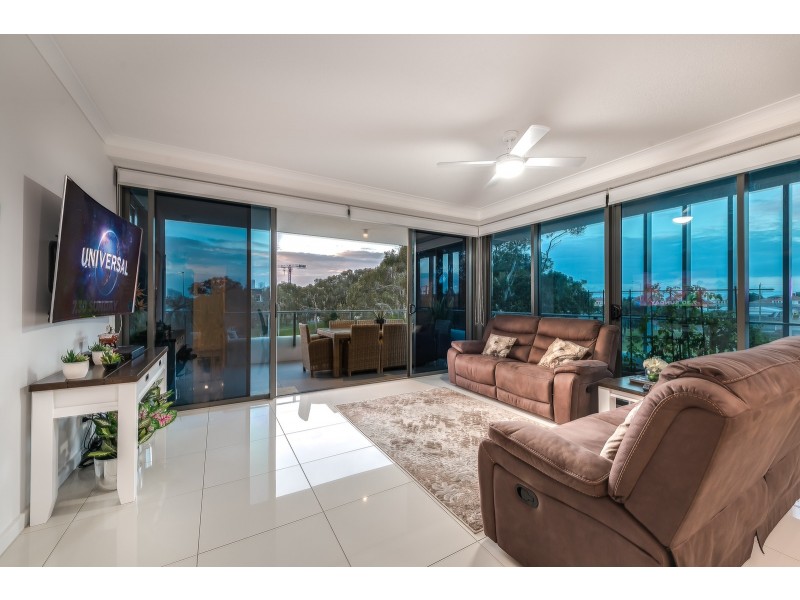 304/9-15 Markeri Street, Mermaid Beach QLD 4218