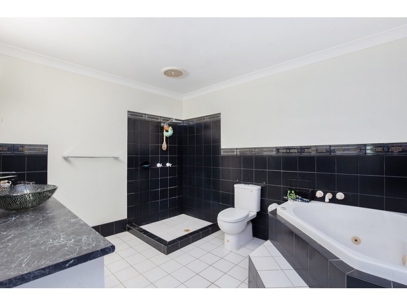 115 Peachey Road, Ormeau QLD 4208