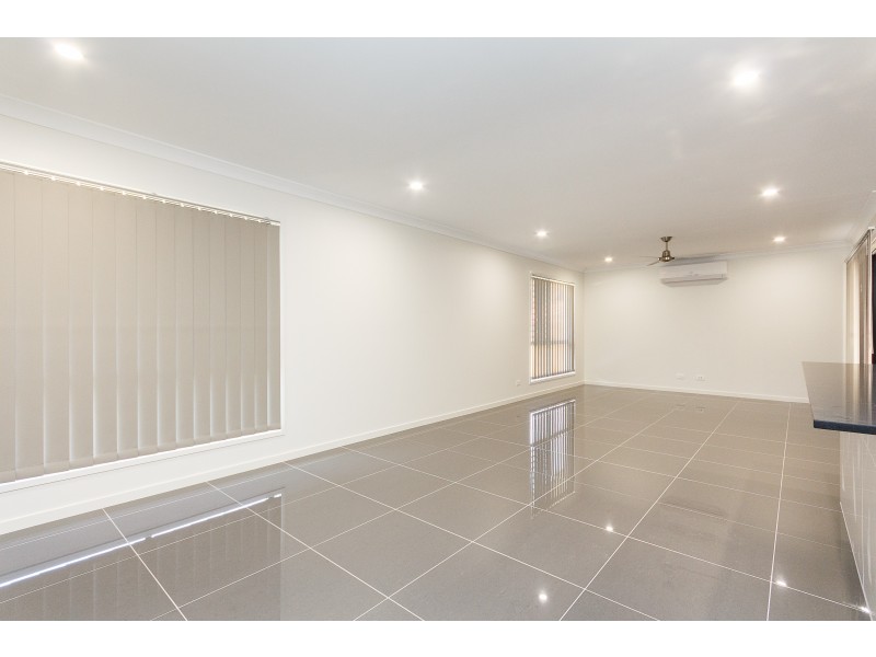 Deebing Heights QLD 4306