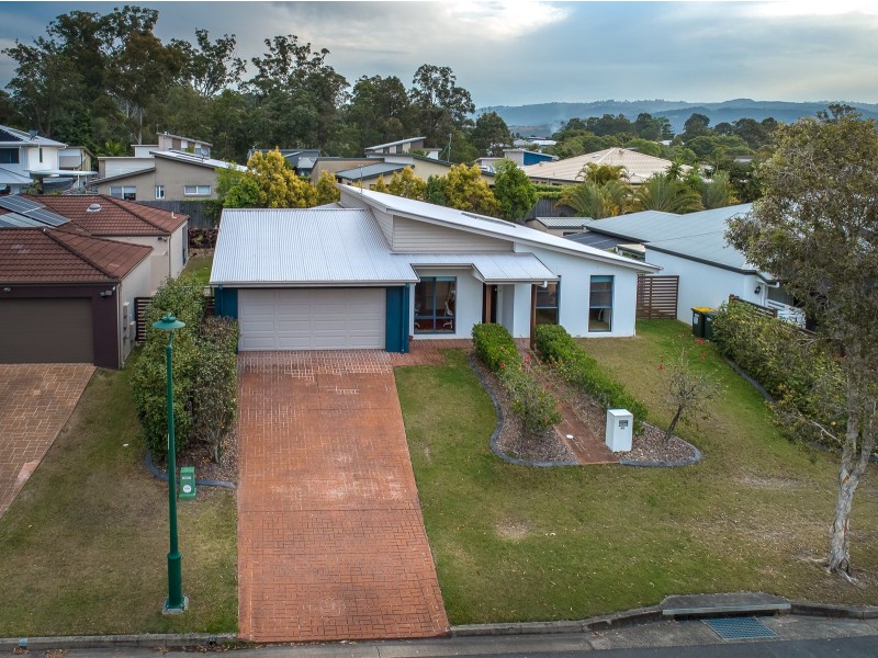 41 Cobb and Co Drive, Oxenford QLD 4210