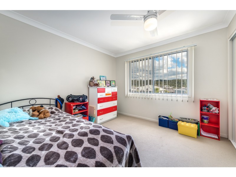 Pacific Pines QLD 4211