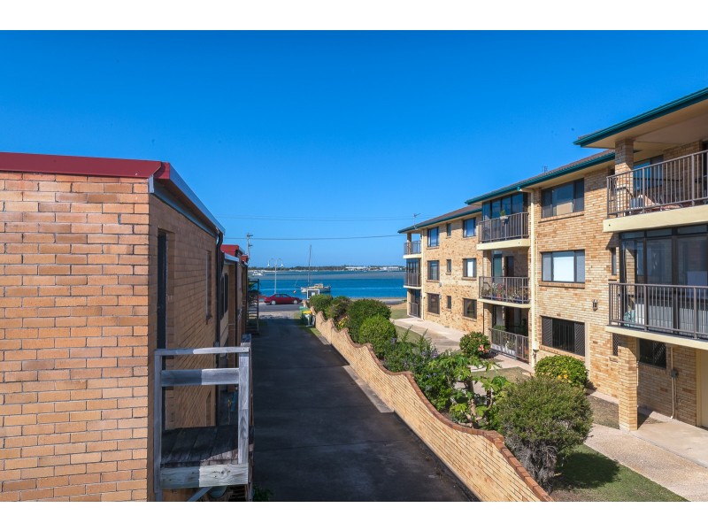 3/107A Frank Street, Labrador QLD 4215