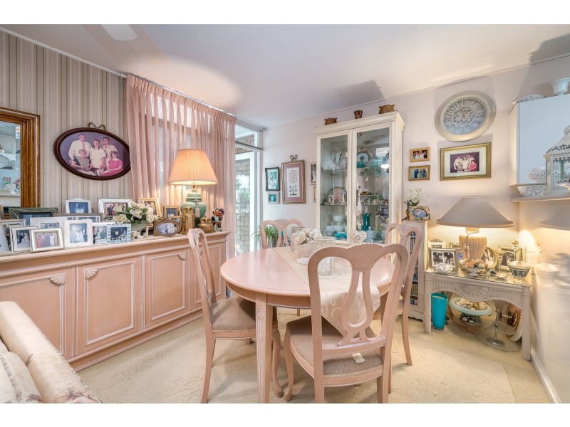 3/107A Frank Street, Labrador QLD 4215