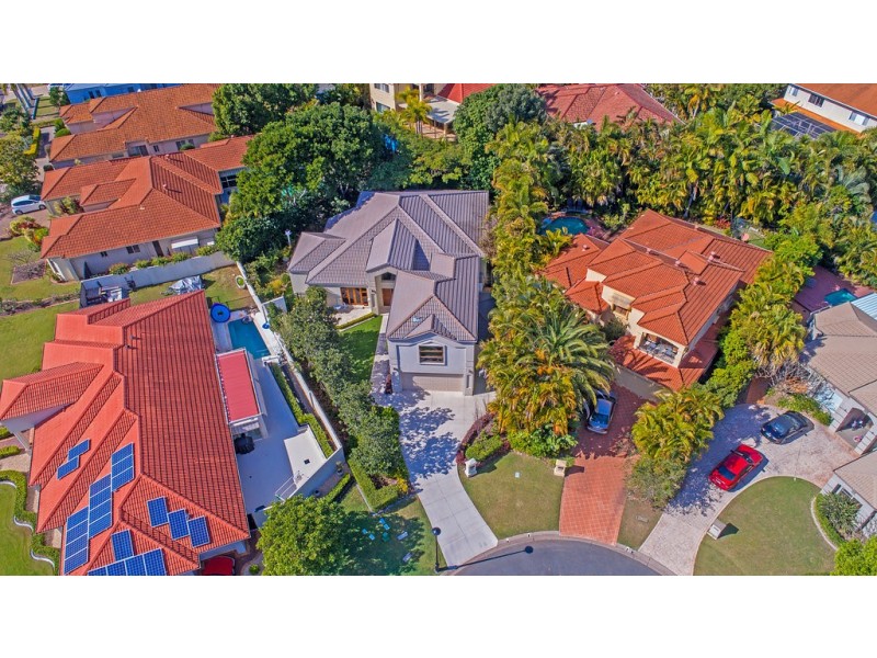 1608 Richmond Court, Hope Island QLD 4212