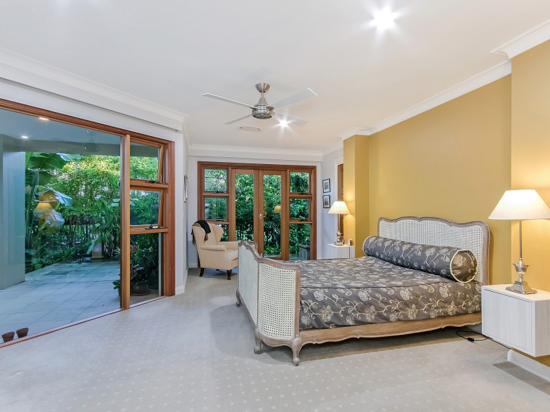 1608 Richmond Court, Hope Island QLD 4212