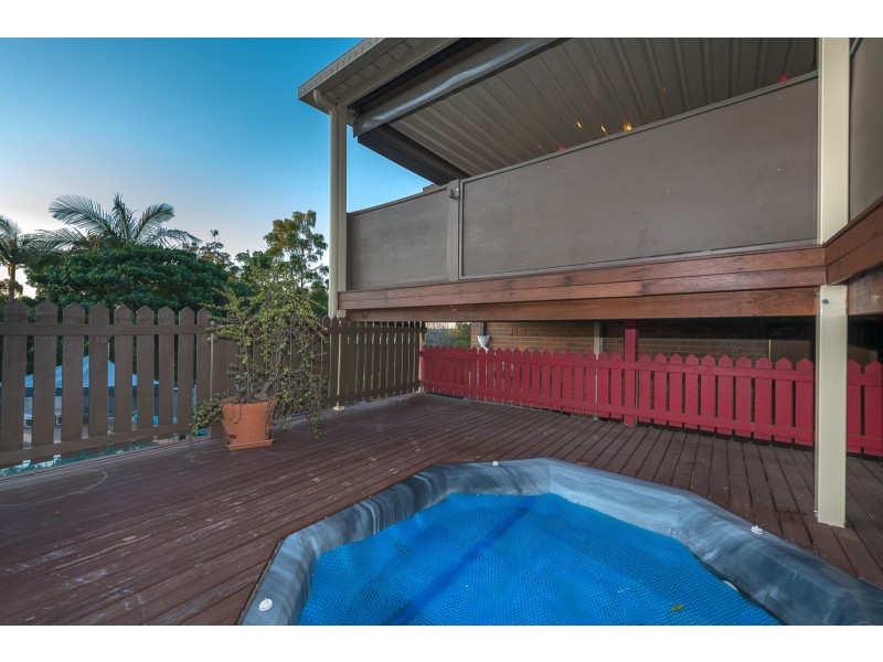 23 Kincaid Drive, Highland Park QLD 4211