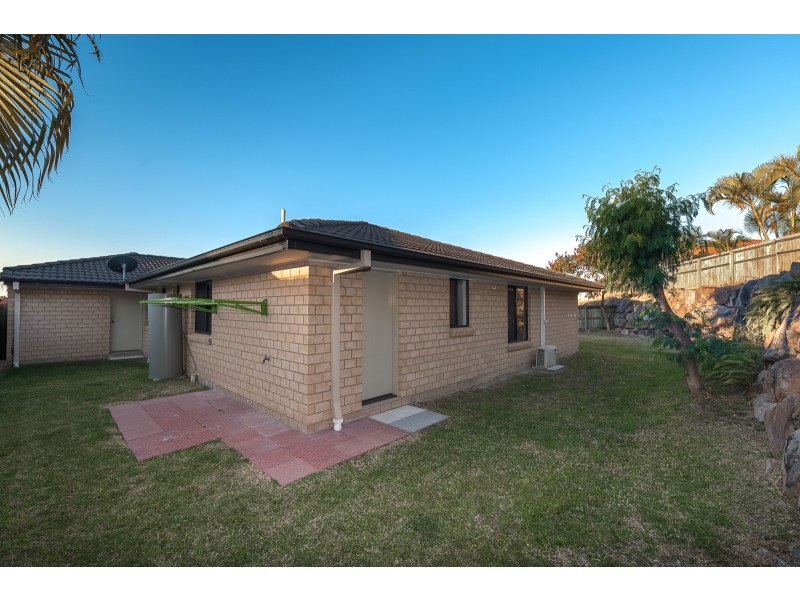 60 Highcrest Circuit, Molendinar QLD 4214