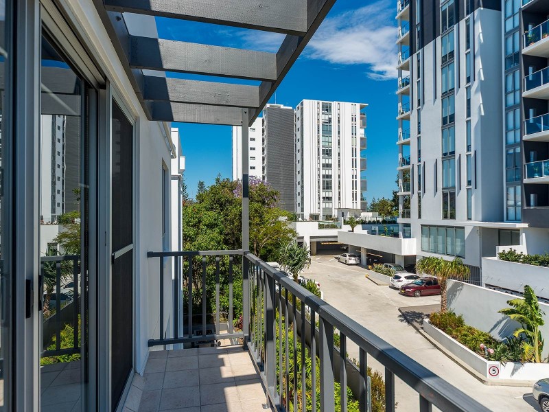 13/18-22 Parker Street, Labrador QLD 4215