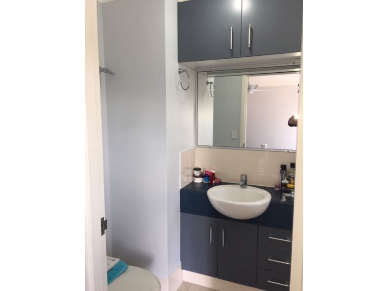 13/18-22 Parker Street, Labrador QLD 4215