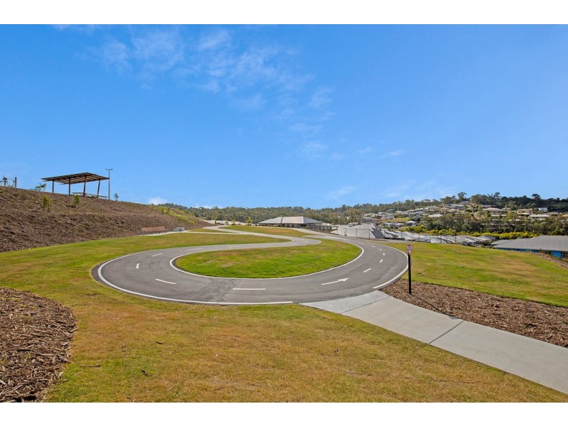 79 Arrowsmith Crescent, Ormeau Hills QLD 4208