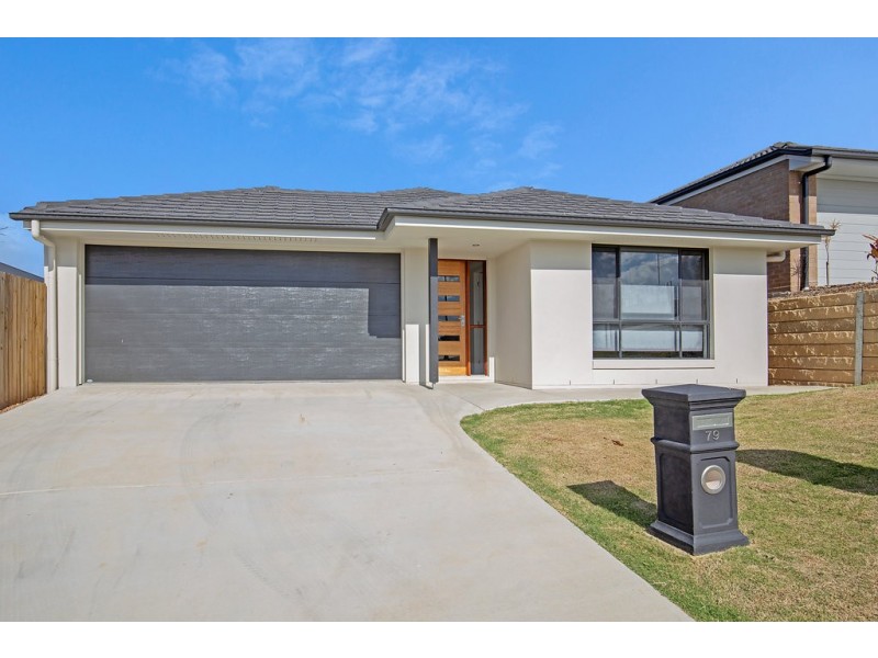 79 Arrowsmith Crescent, Ormeau Hills QLD 4208
