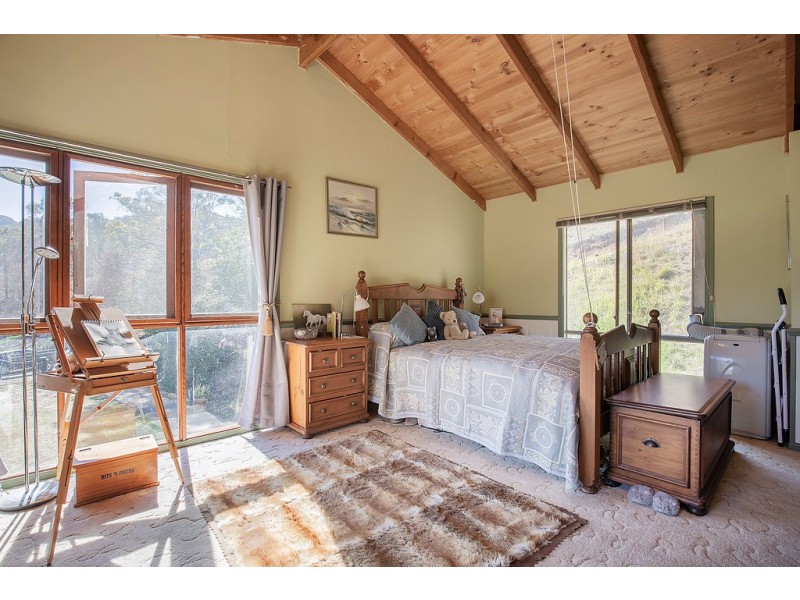 498 Sarabah Road, Canungra QLD 4275