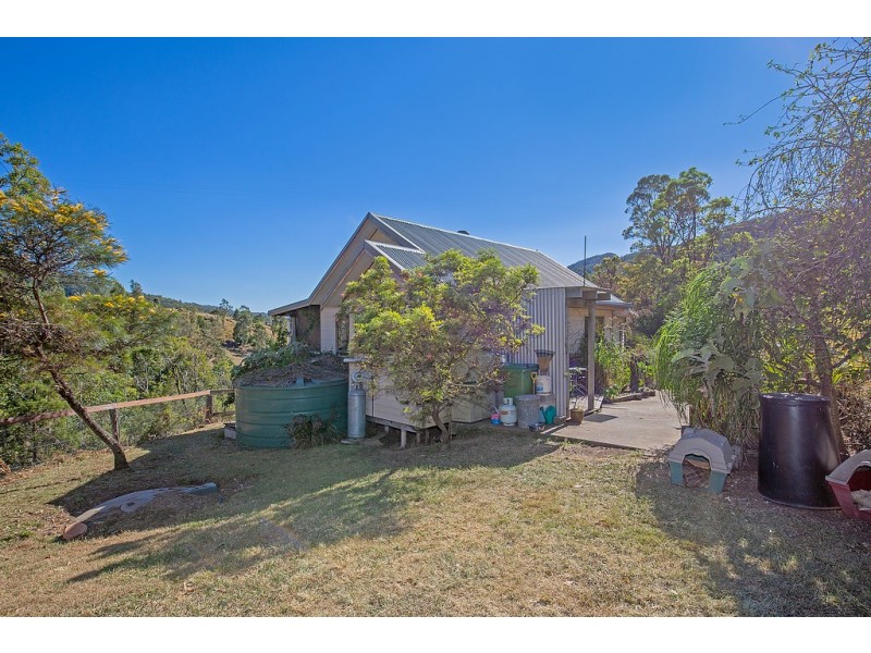498 Sarabah Road, Canungra QLD 4275
