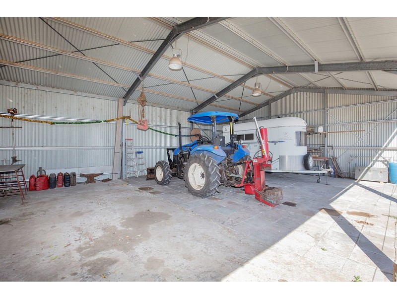 498 Sarabah Road, Canungra QLD 4275