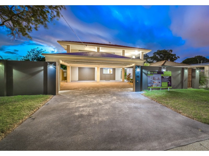4 Ashgrove Avenue, Runaway Bay QLD 4216