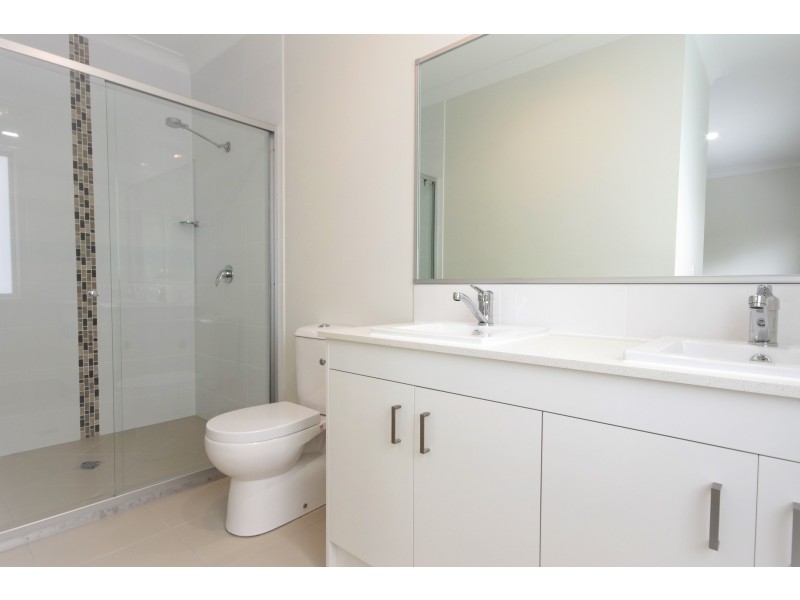 23 Oakwood Street, Pimpama QLD 4209