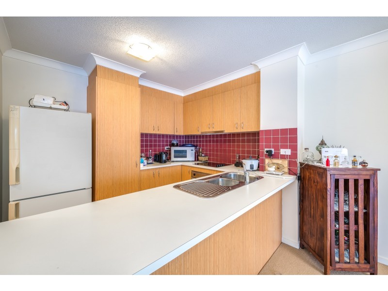 403/33 Clark Street, Biggera Waters QLD 4216