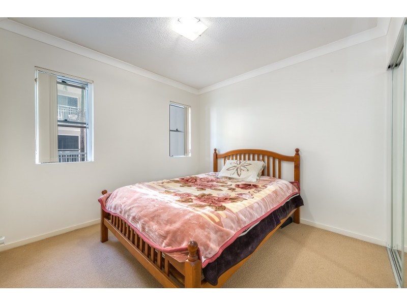 403/33 Clark Street, Biggera Waters QLD 4216