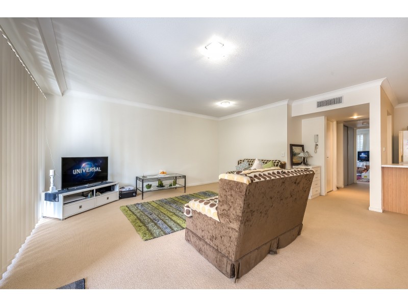 403/33 Clark Street, Biggera Waters QLD 4216