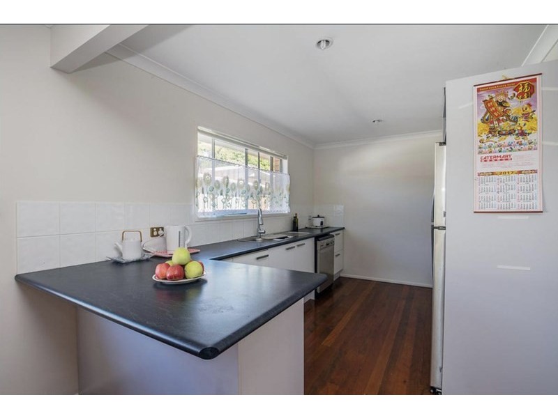 116 Muir Street, Labrador QLD 4215