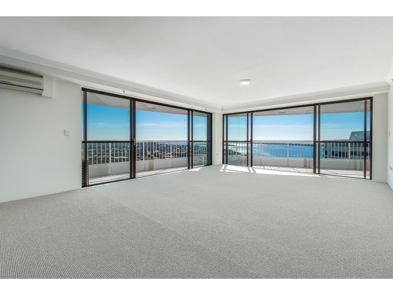 88/21 Bayview Street, Runaway Bay QLD 4216