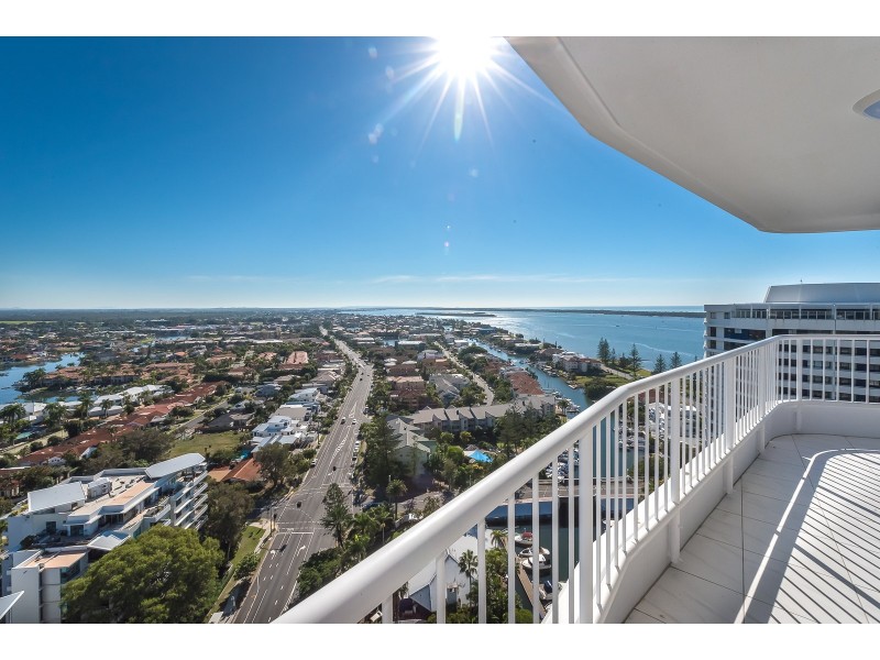 88/21 Bayview Street, Runaway Bay QLD 4216