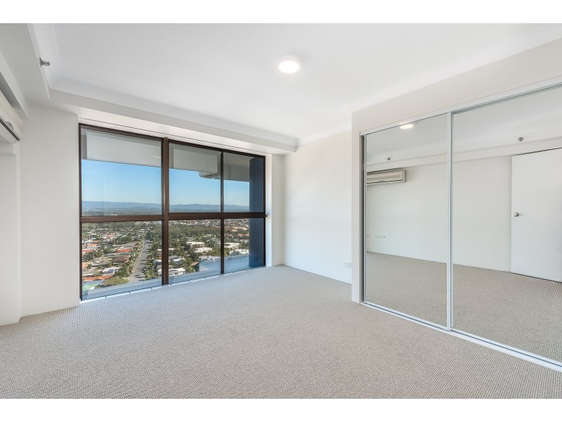 88/21 Bayview Street, Runaway Bay QLD 4216