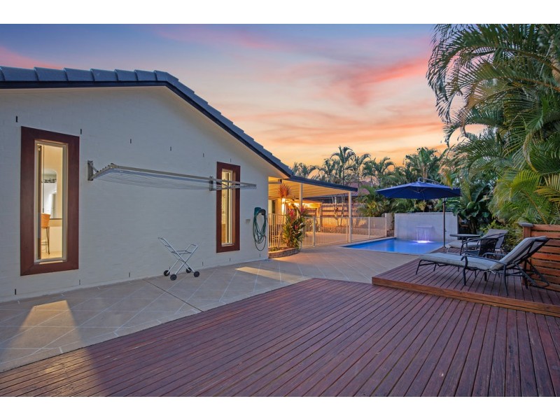 18 Davis Cup Court, Oxenford QLD 4210