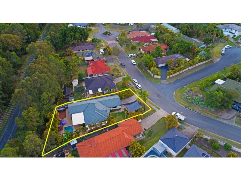 18 Davis Cup Court, Oxenford QLD 4210