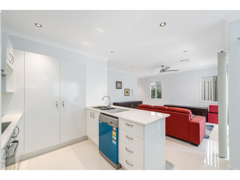 7/59 Ward Street, Southport QLD 4215