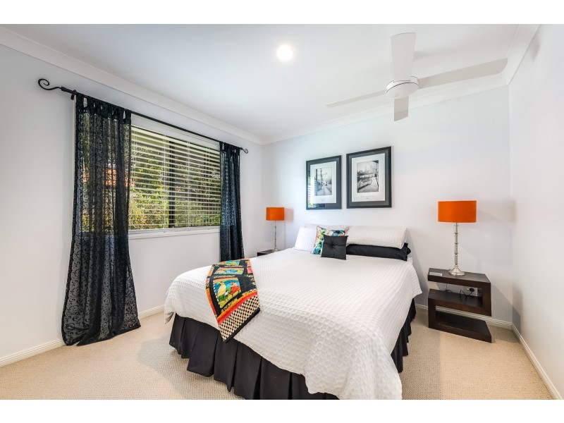 26 Regatta Avenue, Oxenford QLD 4210