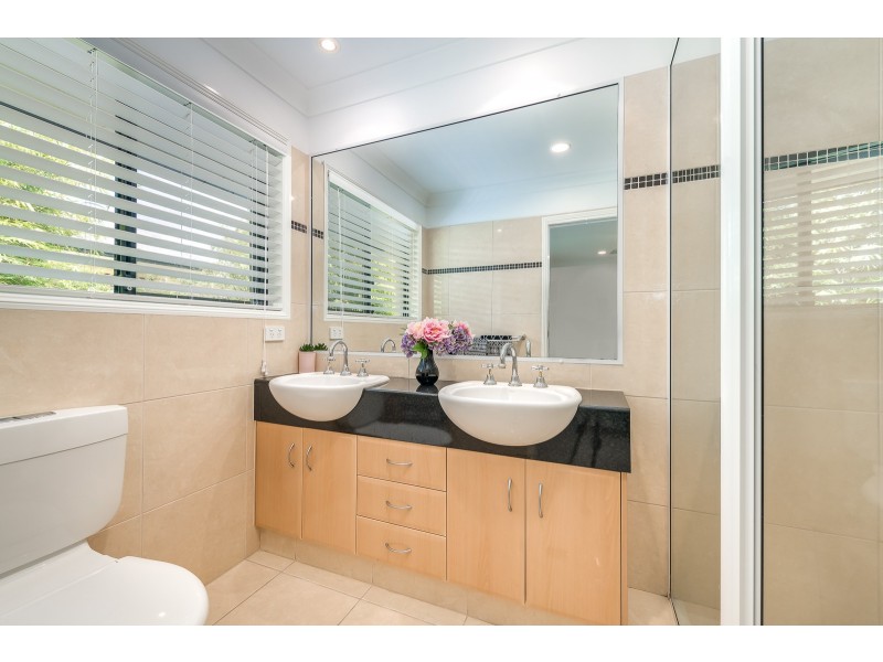 26 Regatta Avenue, Oxenford QLD 4210