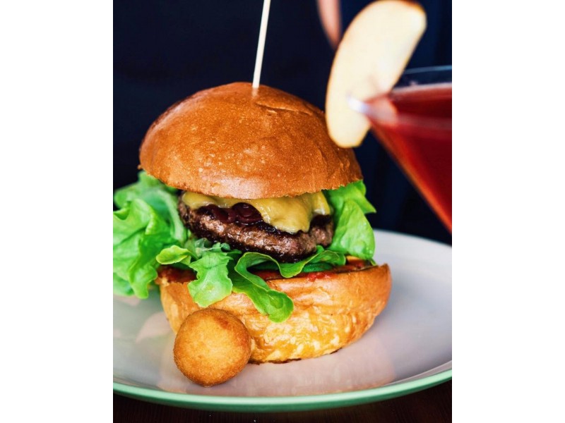 Shop 6, 1/3 Douglas Street, Coolangatta QLD 4225