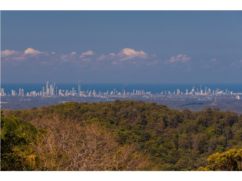 51 Magnetic Drive, Tamborine Mountain QLD 4272