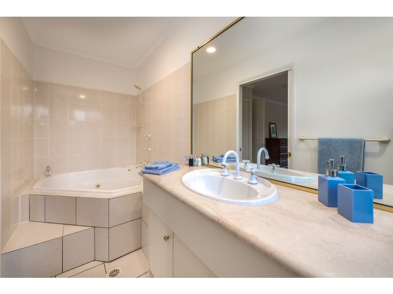 724-732 Main Western Road, Tamborine Mountain QLD 4272