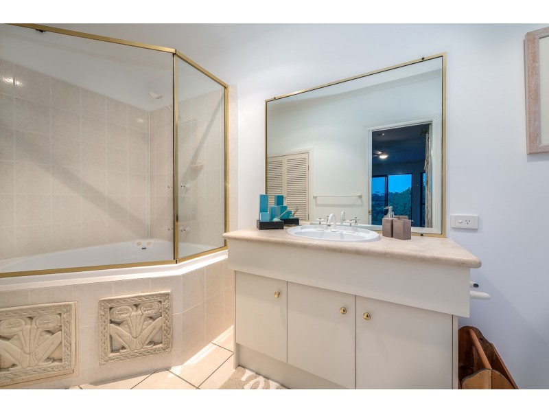 724-732 Main Western Road, Tamborine Mountain QLD 4272