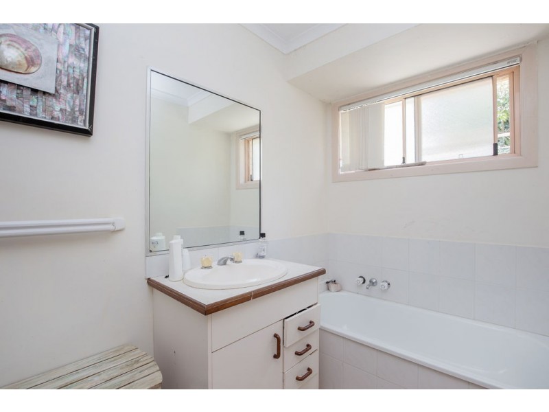 106/138 Hansford Road, Coombabah QLD 4216