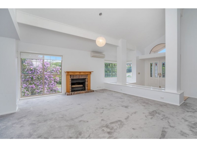 1 Tweed Heads Avenue, Tamborine Mountain QLD 4272