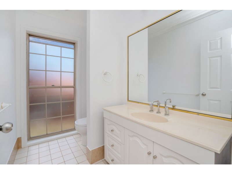 1 Tweed Heads Avenue, Tamborine Mountain QLD 4272