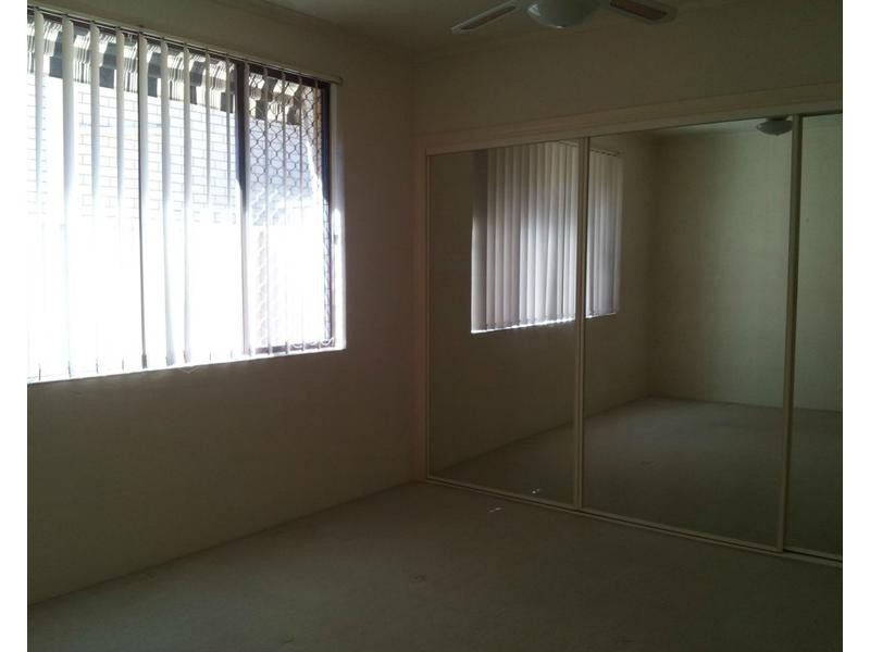 2/25 Nankeen Avenue, Paradise Point QLD 4216