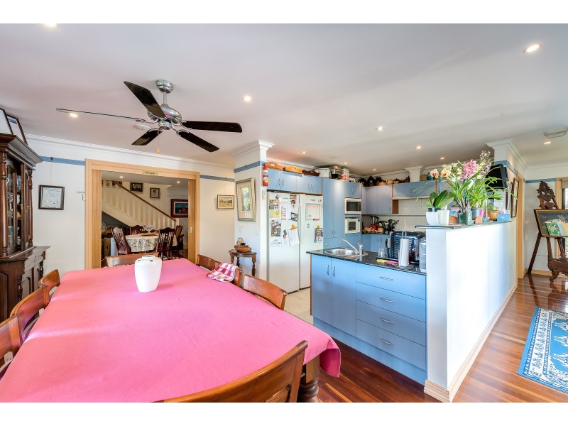 1718 Tamborine-Oxenford Road, Tamborine Mountain QLD 4272
