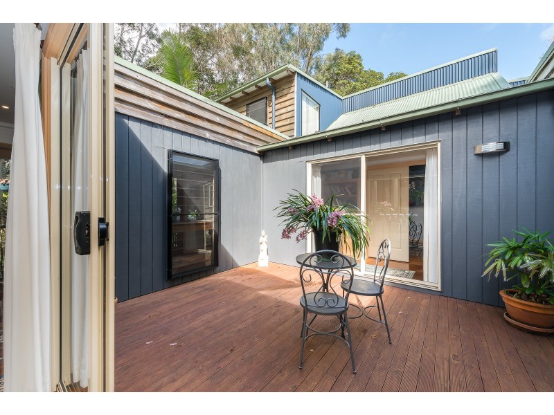 1718 Tamborine-Oxenford Road, Tamborine Mountain QLD 4272