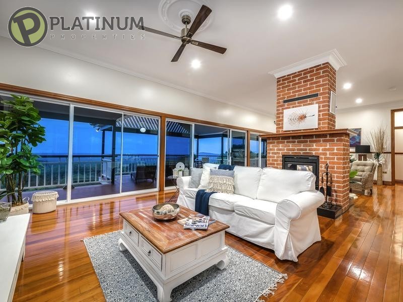 24 Pemberton Close, Mount Nathan QLD 4211