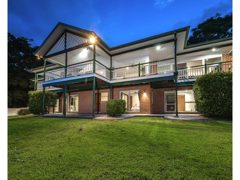 24 Pemberton Close, Mount Nathan QLD 4211